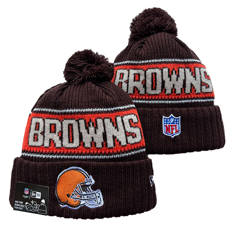 CLEVELAND BROWNS Cuffed Knit Hat with Pom