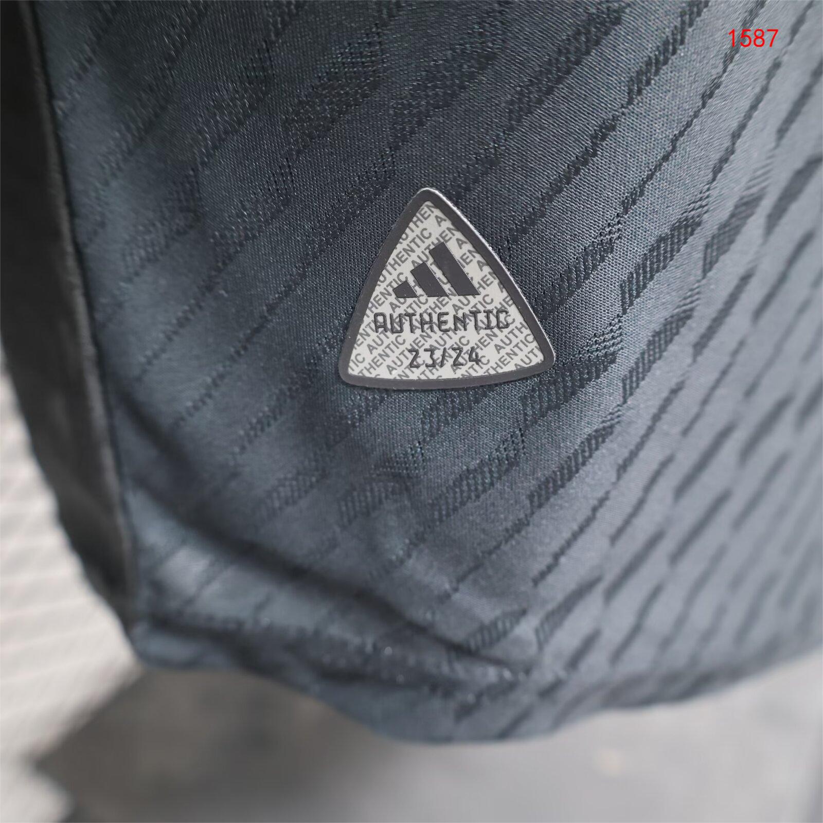 2024/25 Real Madrid Y3 Black and Gold Player Shirt