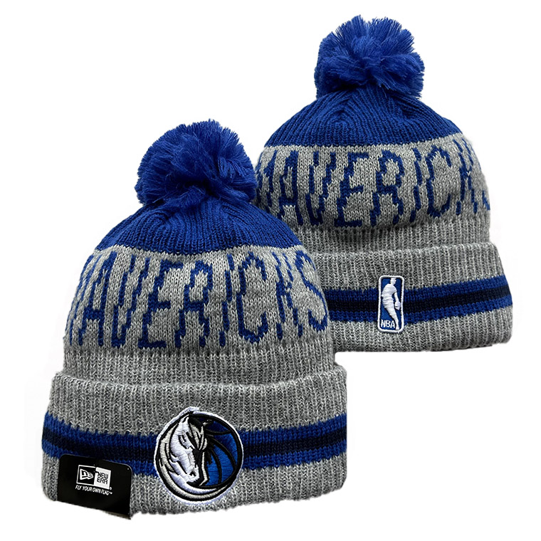 Dallas Mavericks Cuffed Knit Hat with Pom
