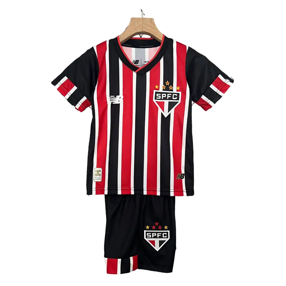 24/25 kids Sao Paulo away