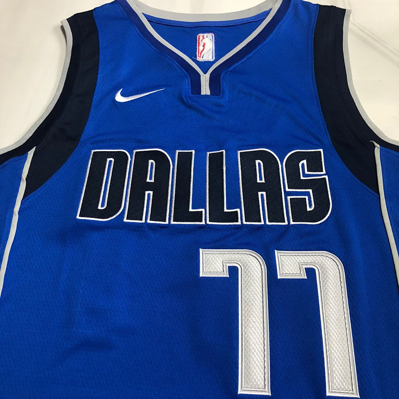 Dallas Mavericks  Doncic 77 Blue MN