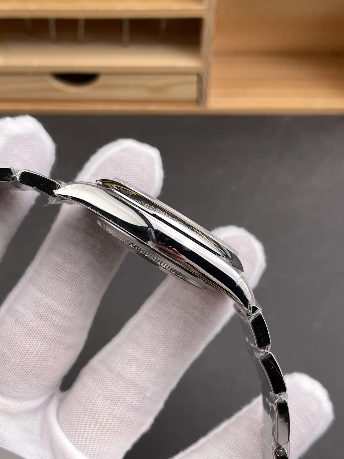Rolex Oyster Perpetual Silver 41mm