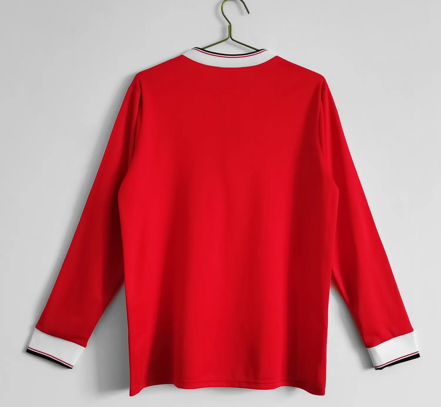 1983 Manchester United Home Long Sleeve Retro Jersey - Fans Edition