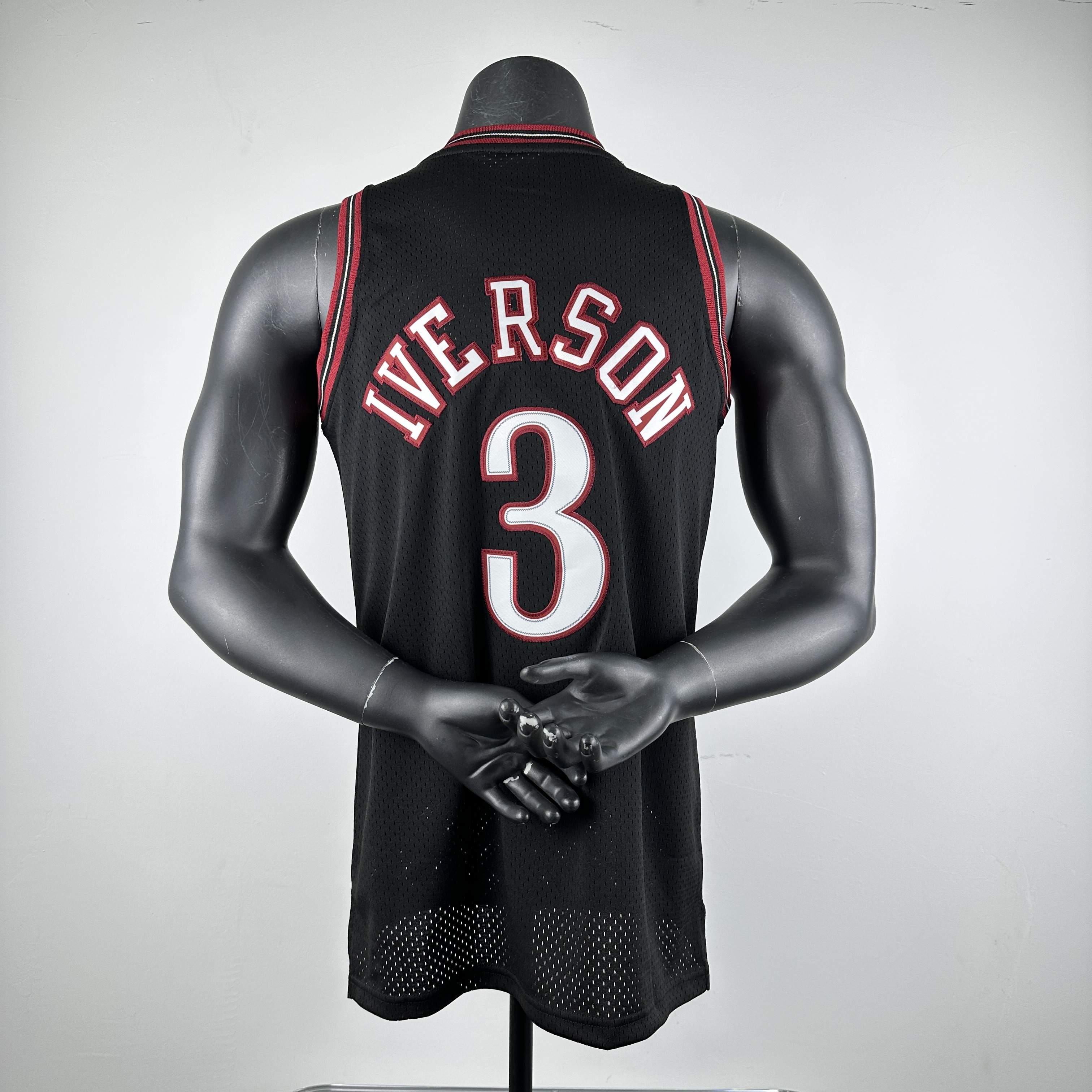 Embroidered MN Retro Jersey 76ers 97/98 Season Big Star Black No. 3 Iverson
