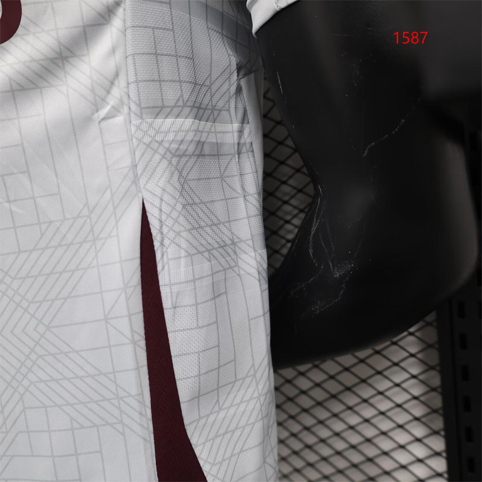 2024/25 Ajax Second Away - Players Edition