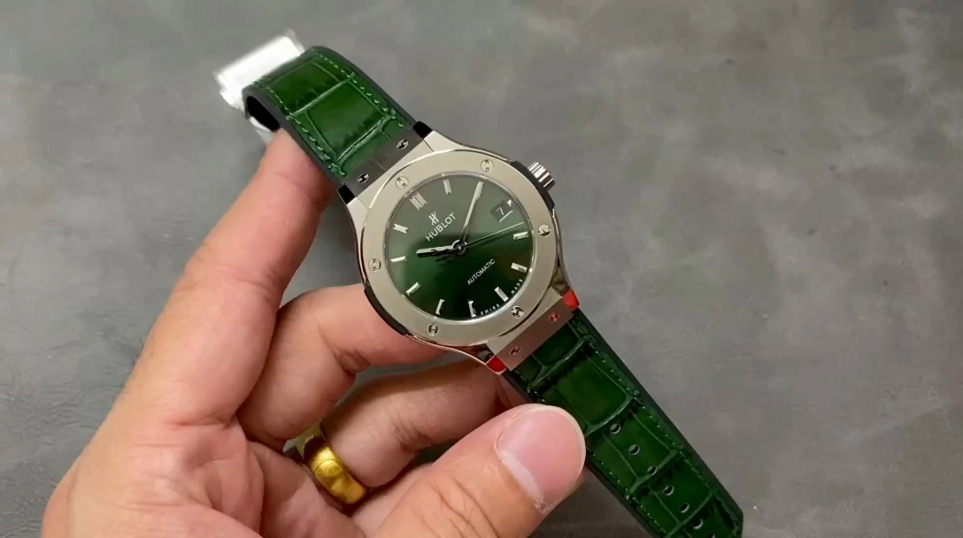 【Super Clone】511.NX.8970.LR Hublot Classic Fusion Automatic Green