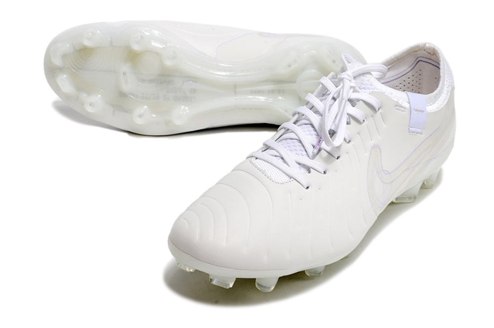 Tiempo Legend 10 Elite FG Football Shoes