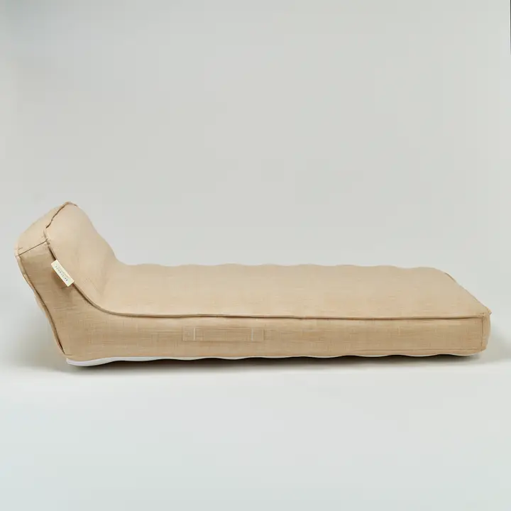 Luxe Lounger Tierra Rattan