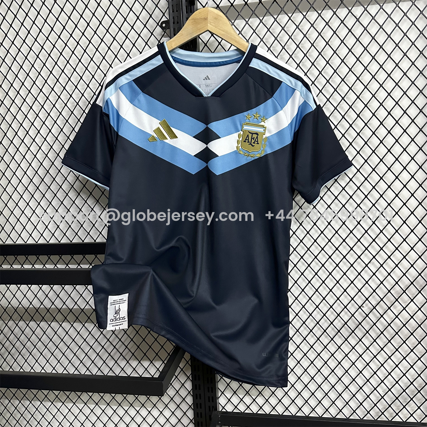 Argentina 2026 Blue Shoulder Stripes Special Jersey - Fans Version