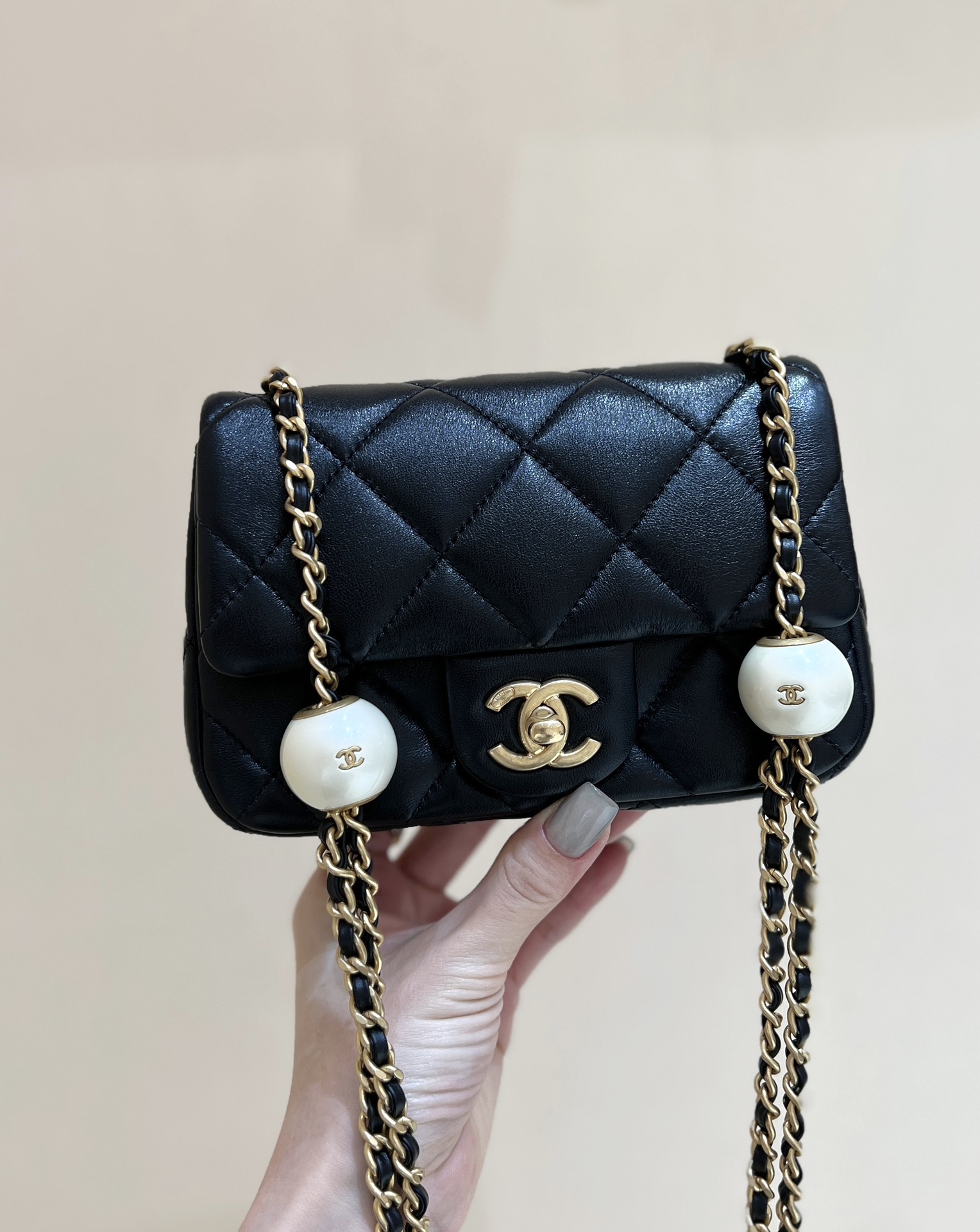 [15A] Chanel Double Pearl Crush Flap Bag