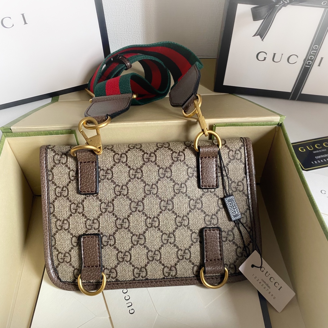 Gucci Neo Vintage GG Supreme Messenger Bag