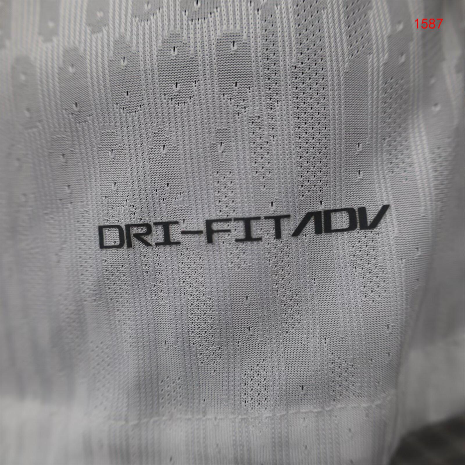 2024/25 Germany home player version long-sleeved jersey