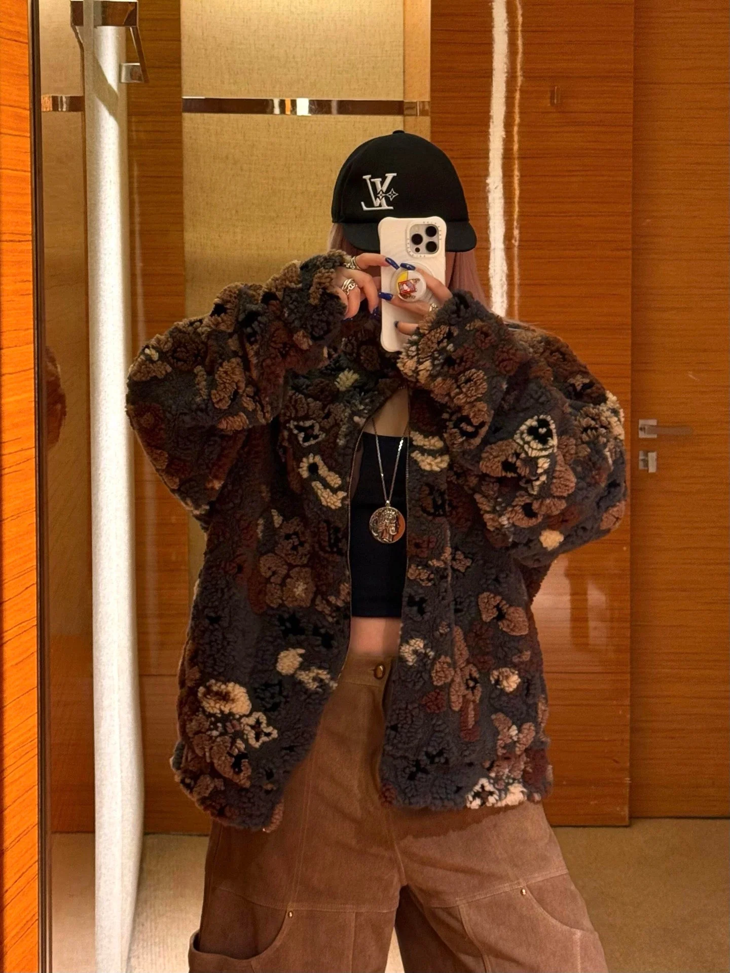 Reversible lambswool jacket