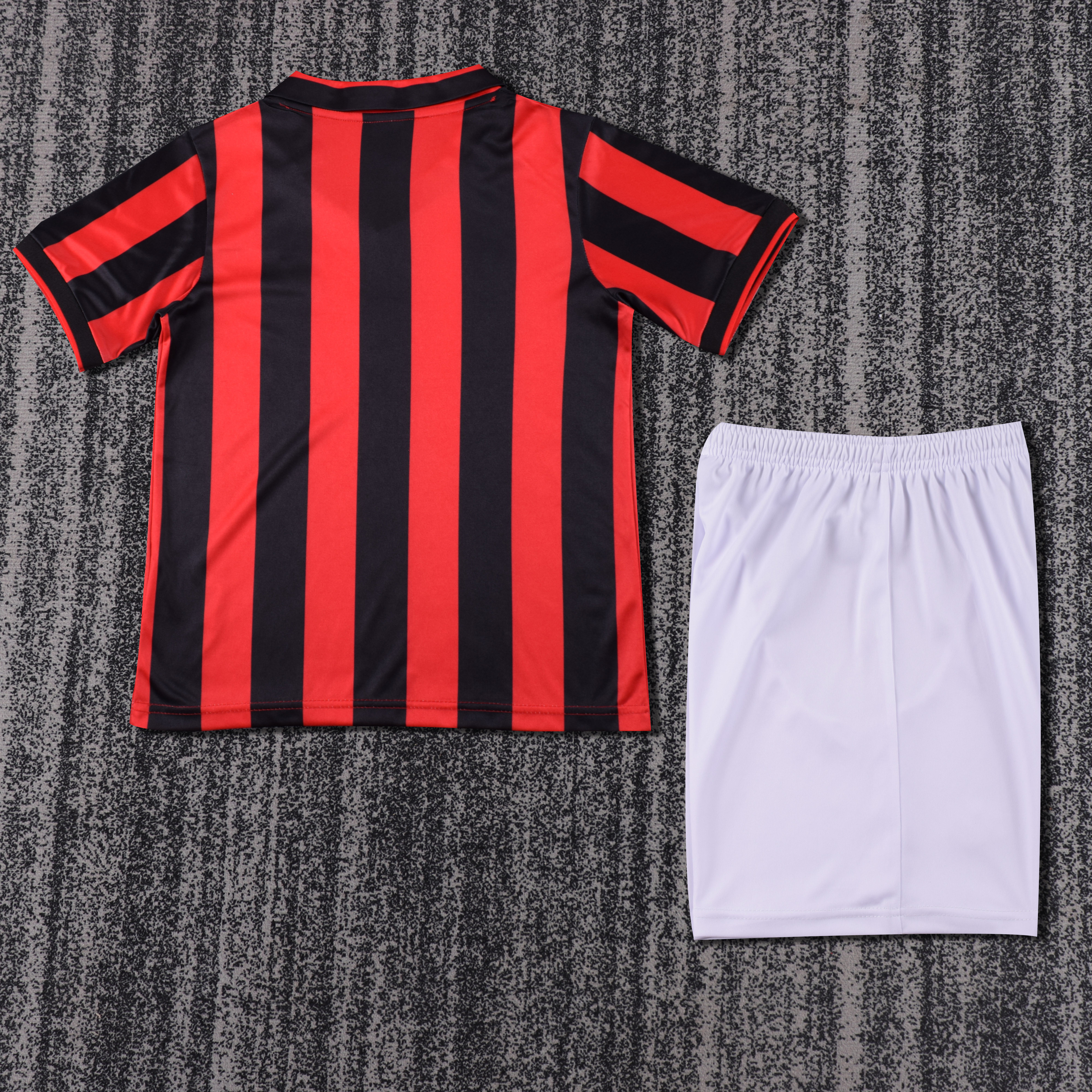 1990-91 AC Milan Home Retro Children's Jersey Set - Fans Edition