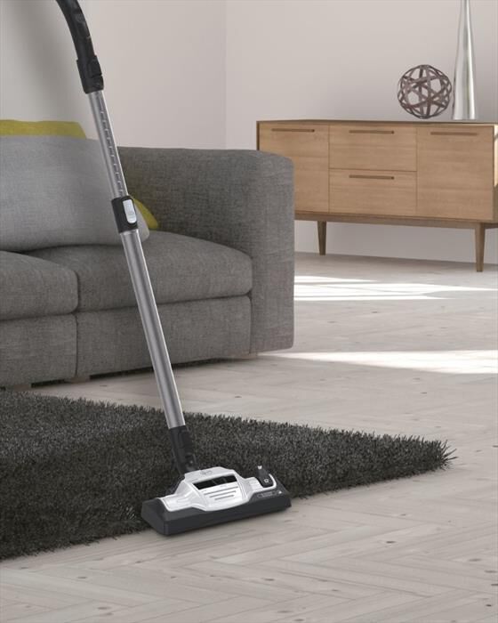 HOOVER - Aspirapolvere a traino HE520PET 011-Nero