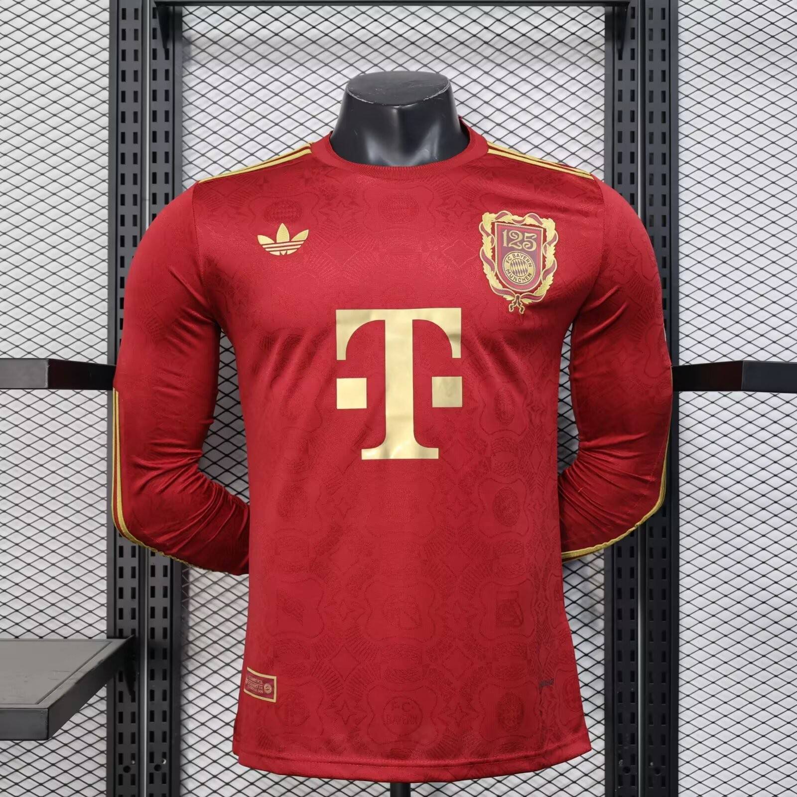 2025/2026 Long Sleeve Player Version Bayern Munich 125th Anniversary Red Football Jersey 1:1 Thai Quality