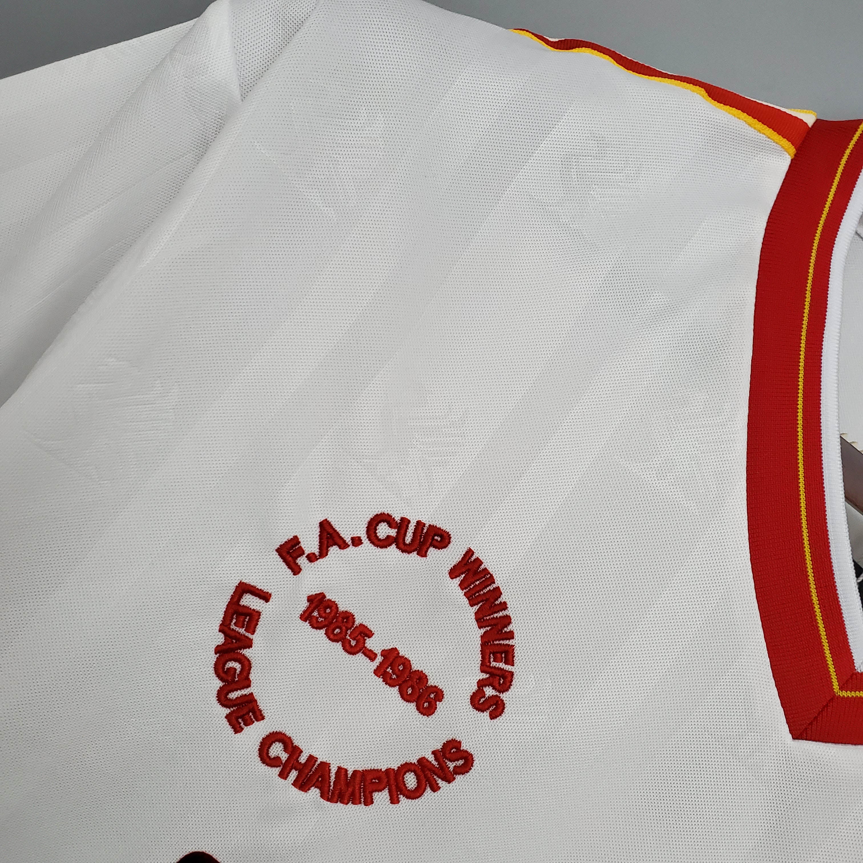 1985/1986 Retro Liverpool Football Shirt Third Away 1:1 Thai Quality