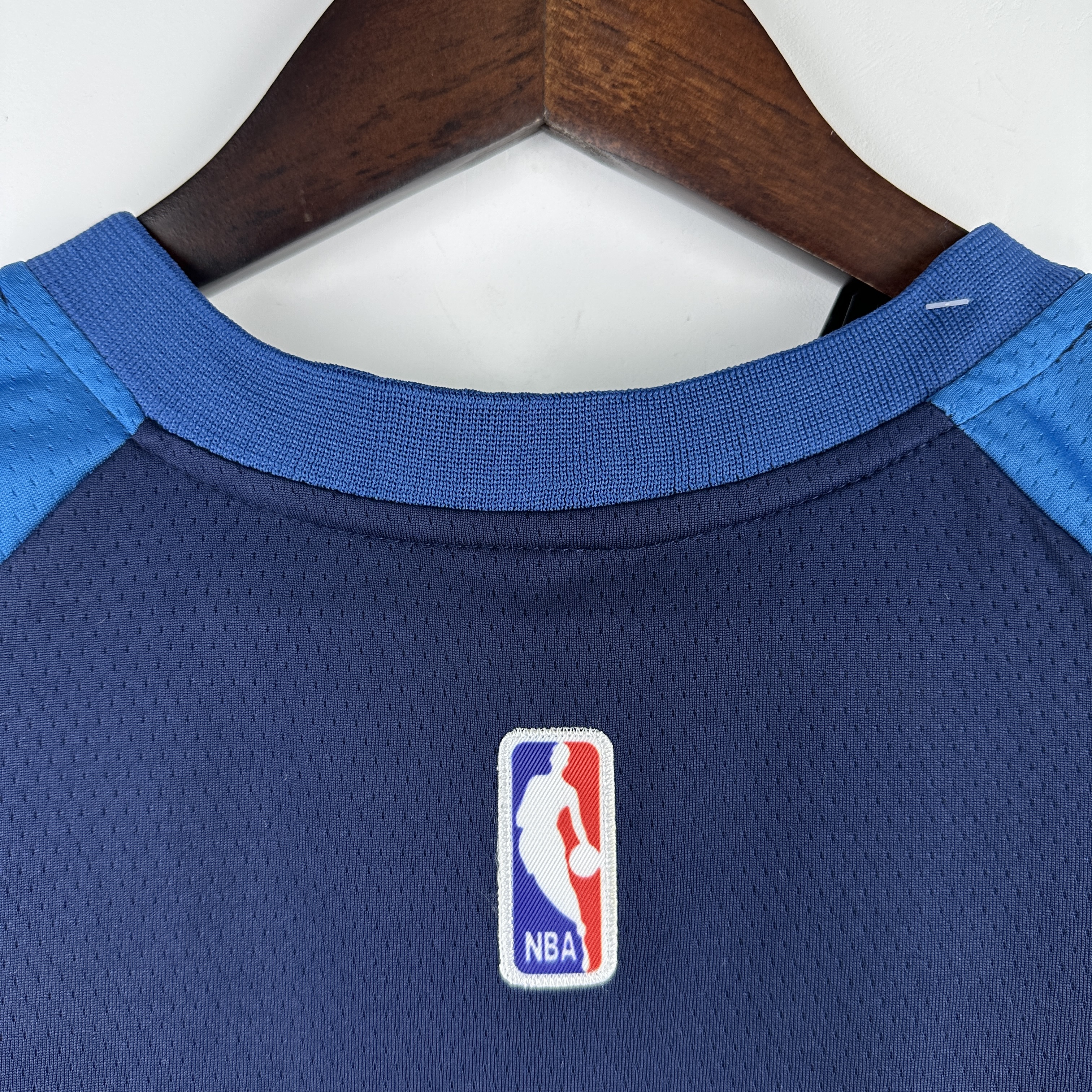 Embroidery Timberwolves Navy No. 5 Edwards