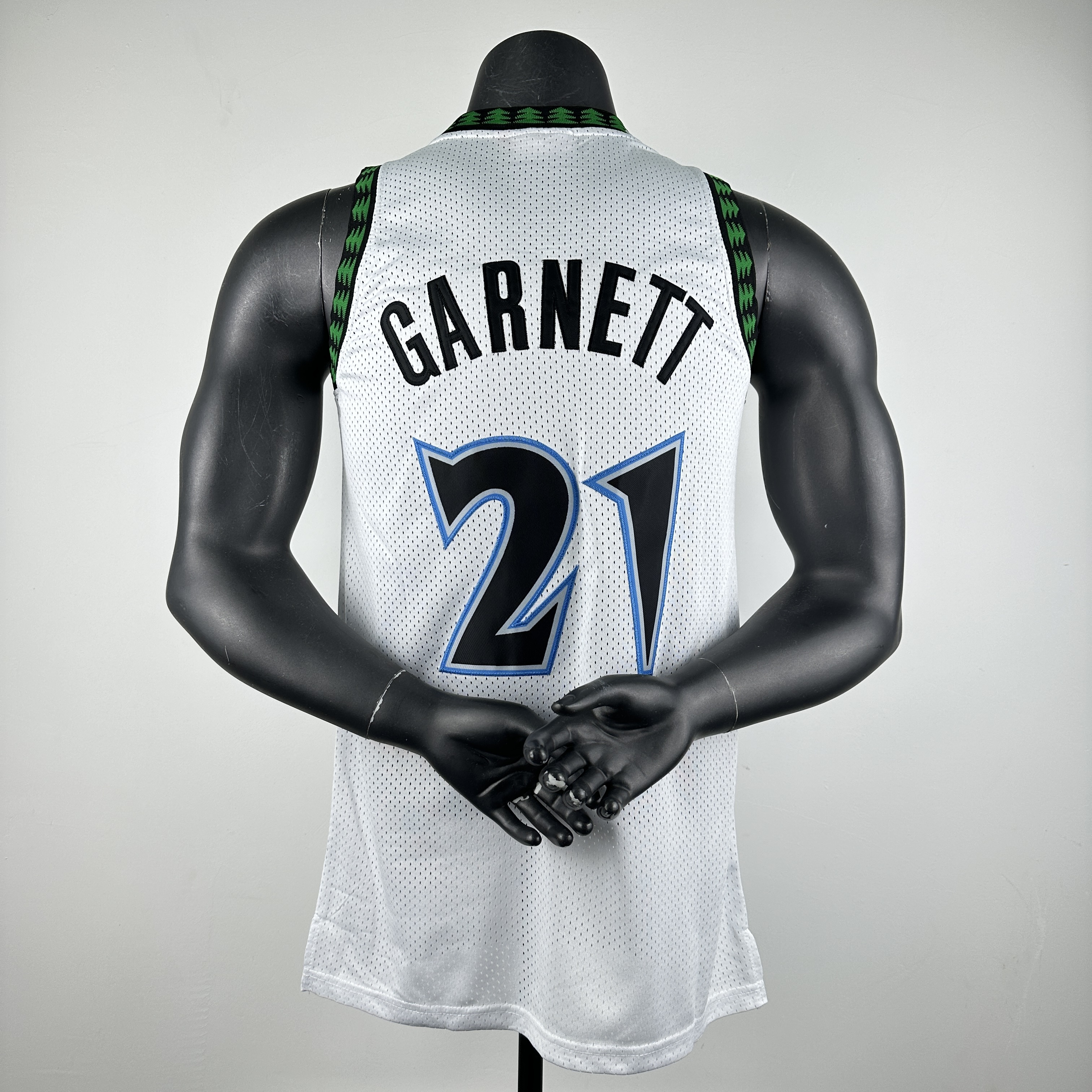 Embroidered MN retro jersey Timberwolves 97/98 season white No. 21 Kevin Garnett
