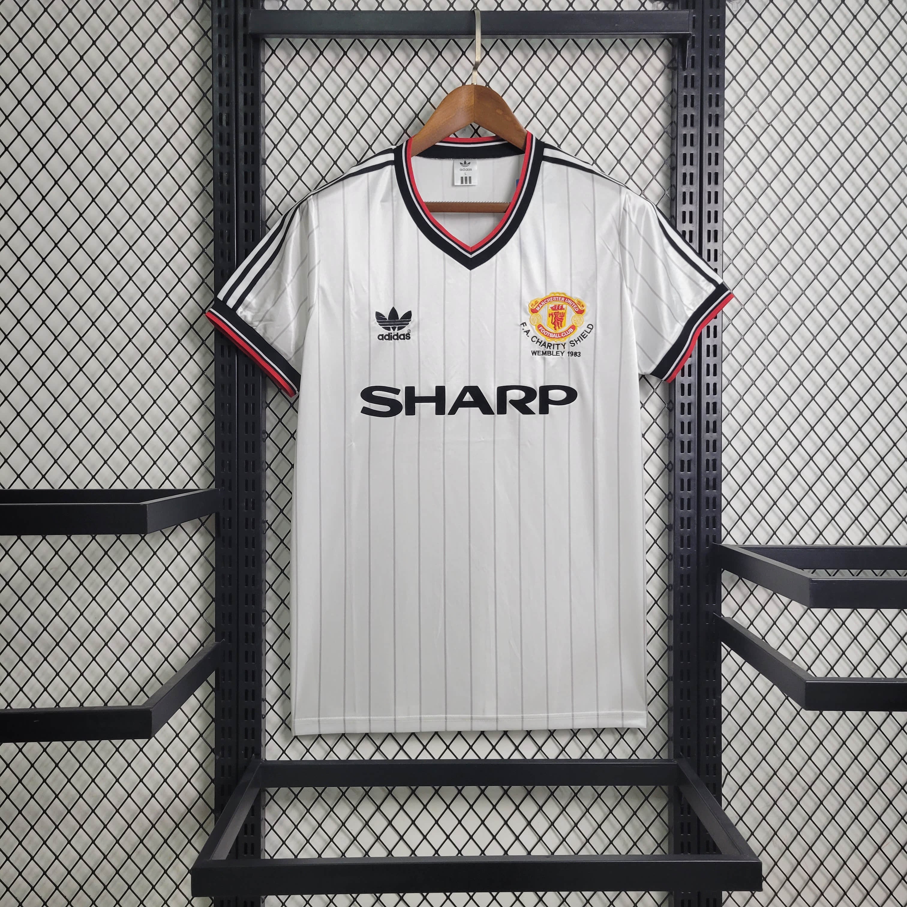 Retro Manchester United 82-83 Away Jersey