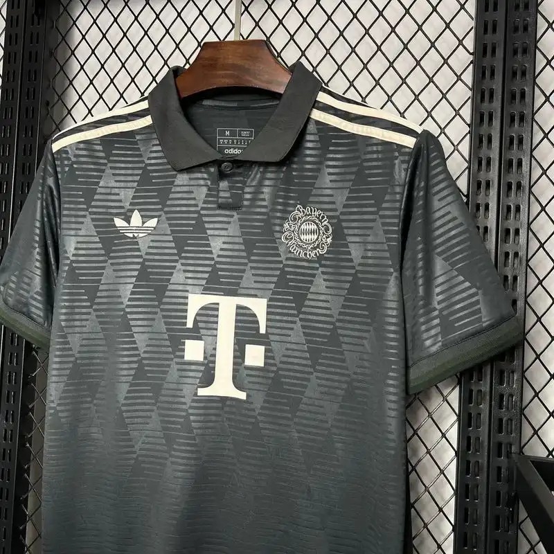 2024/2025 Bayern Munich Special Edition Black Football Jersey 1:1 Thai Quality