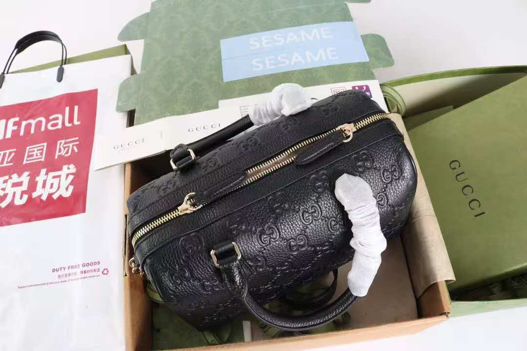 Gucci GG Emblem Medium Boston Black Top Quality