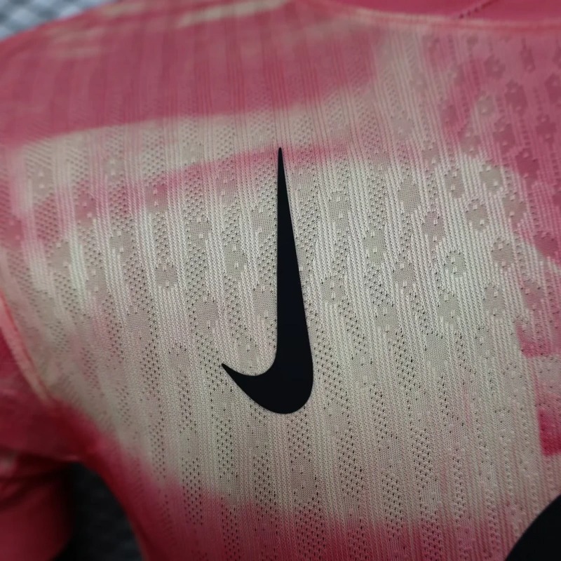 2024/2025 Player Version Barcelona Special Edition Pink Football Shirt 1:1 Thai Quality