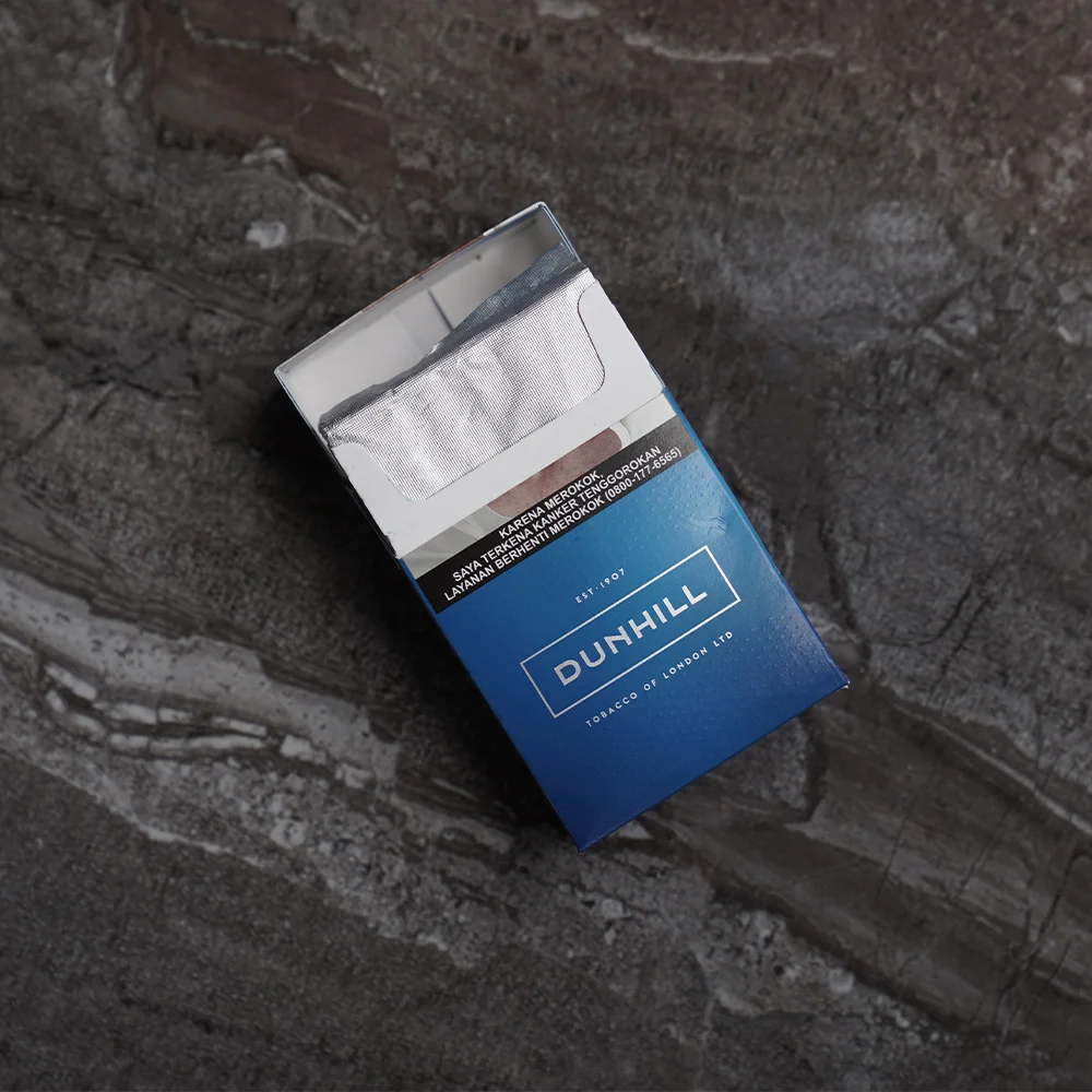 Dunhill Blue (Lights)