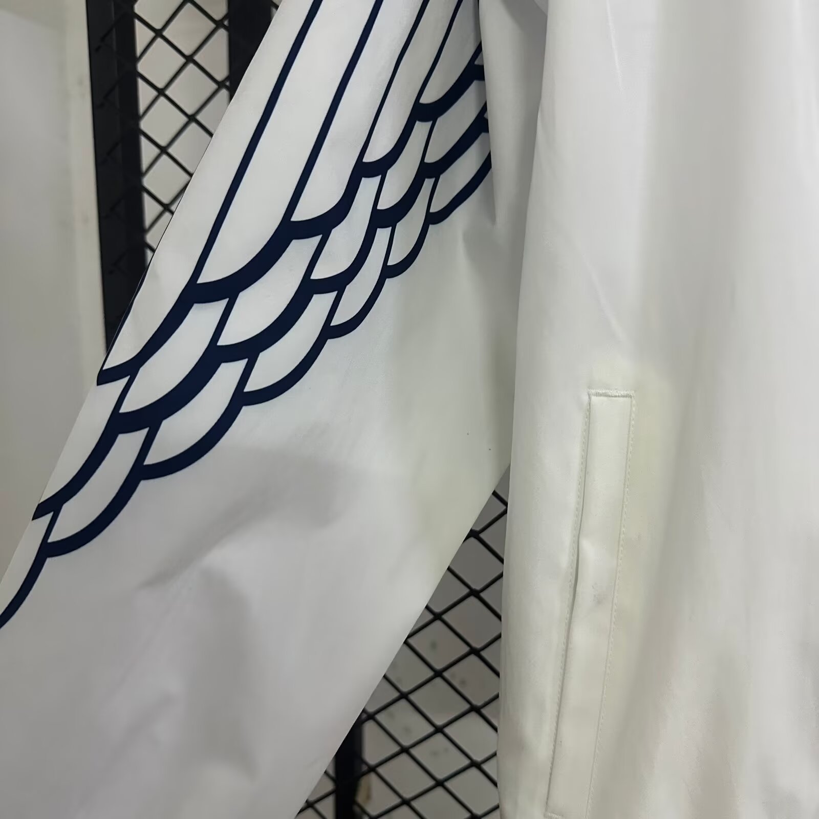 Paris Saint-Germain Retro Waterproof