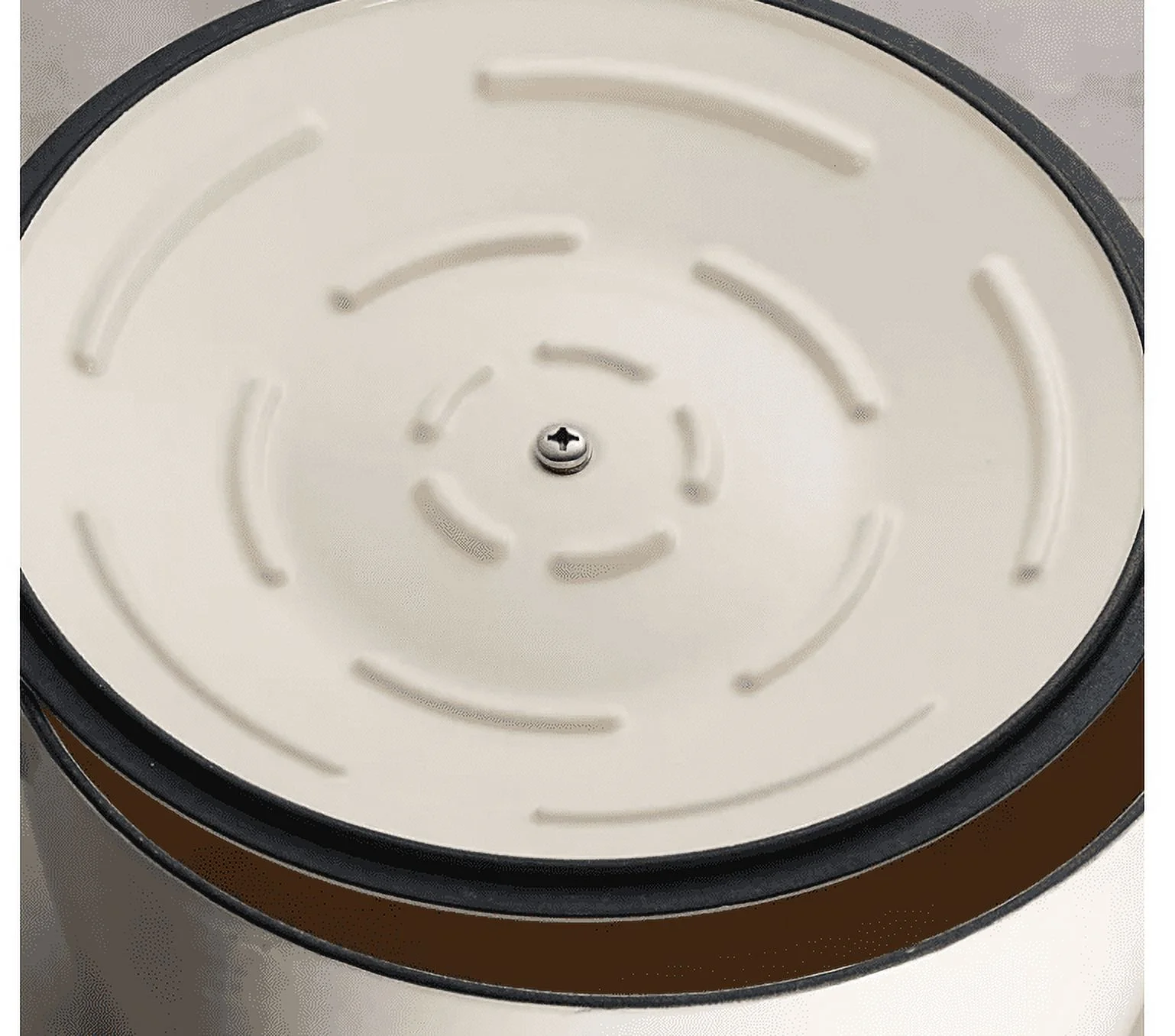 Tramontina 7 Quart Enameled Cast Iron Round Dutch Oven, Latte/Gold Knob