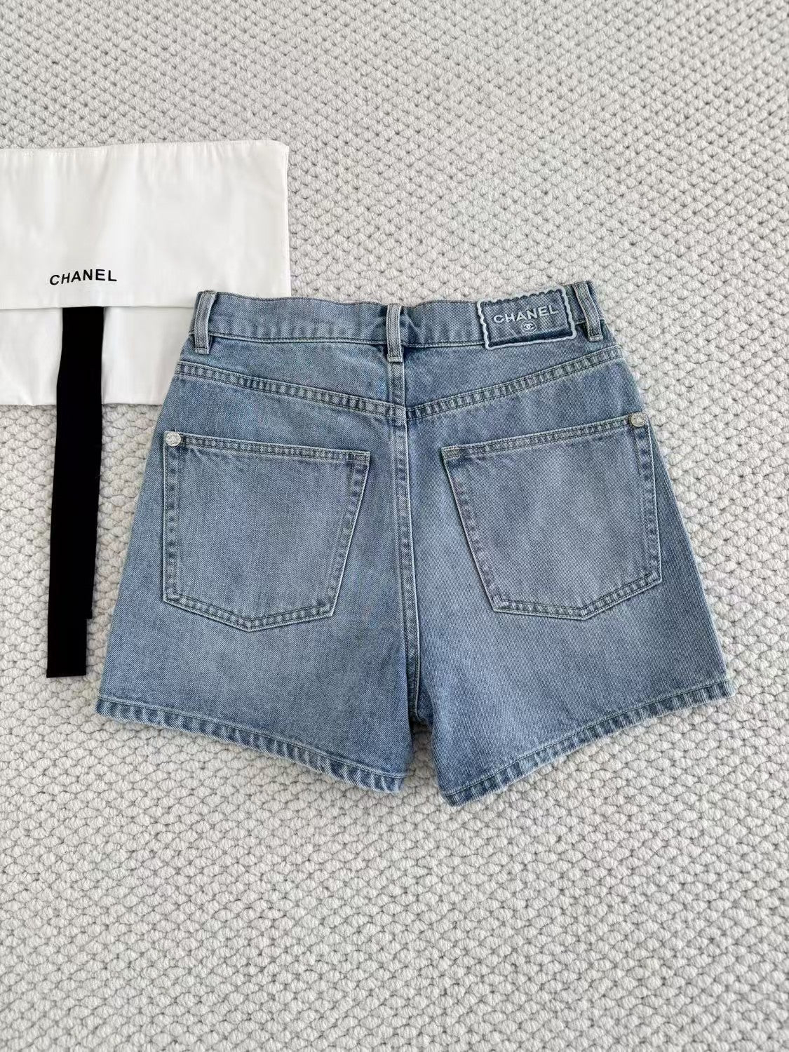 2025 Summer New Arrival Small Fragrance Coco Embroidered Denim Shorts  SML