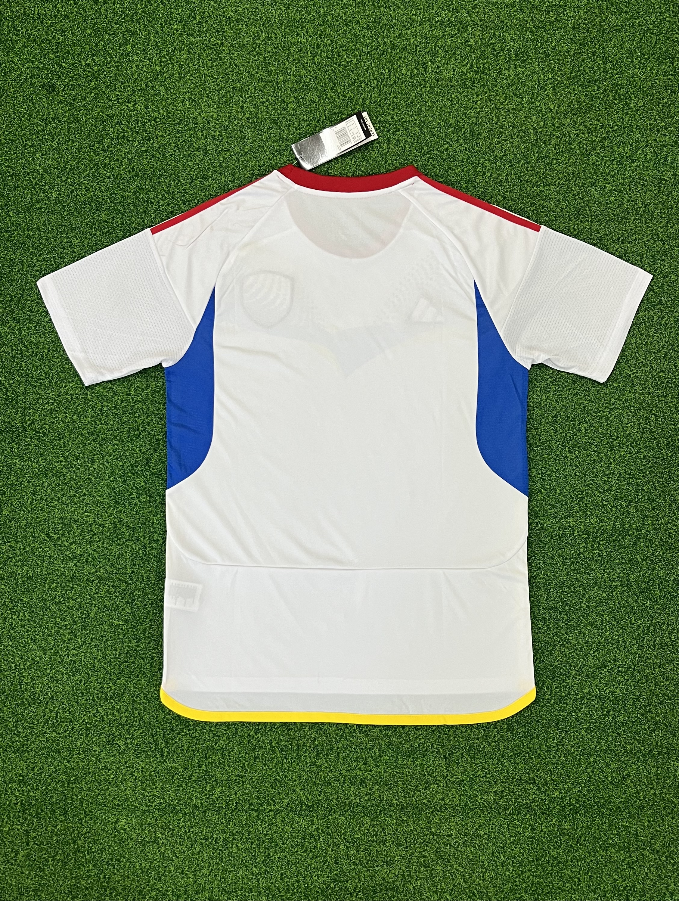 2425 Venezuela away jersey...Player embroidery version