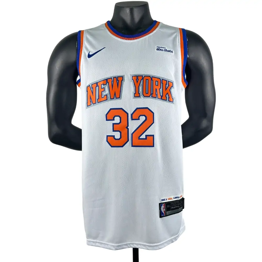 Embroidered Knicks White No. 32 Towns
