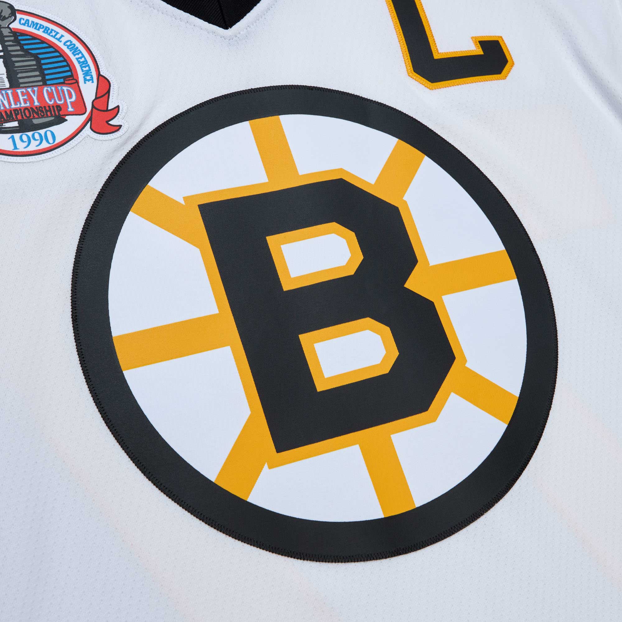 Ray Bourque Boston Bruins Mitchell & Ness Captain Patch 1989/90 Blue Line  Jersey – White