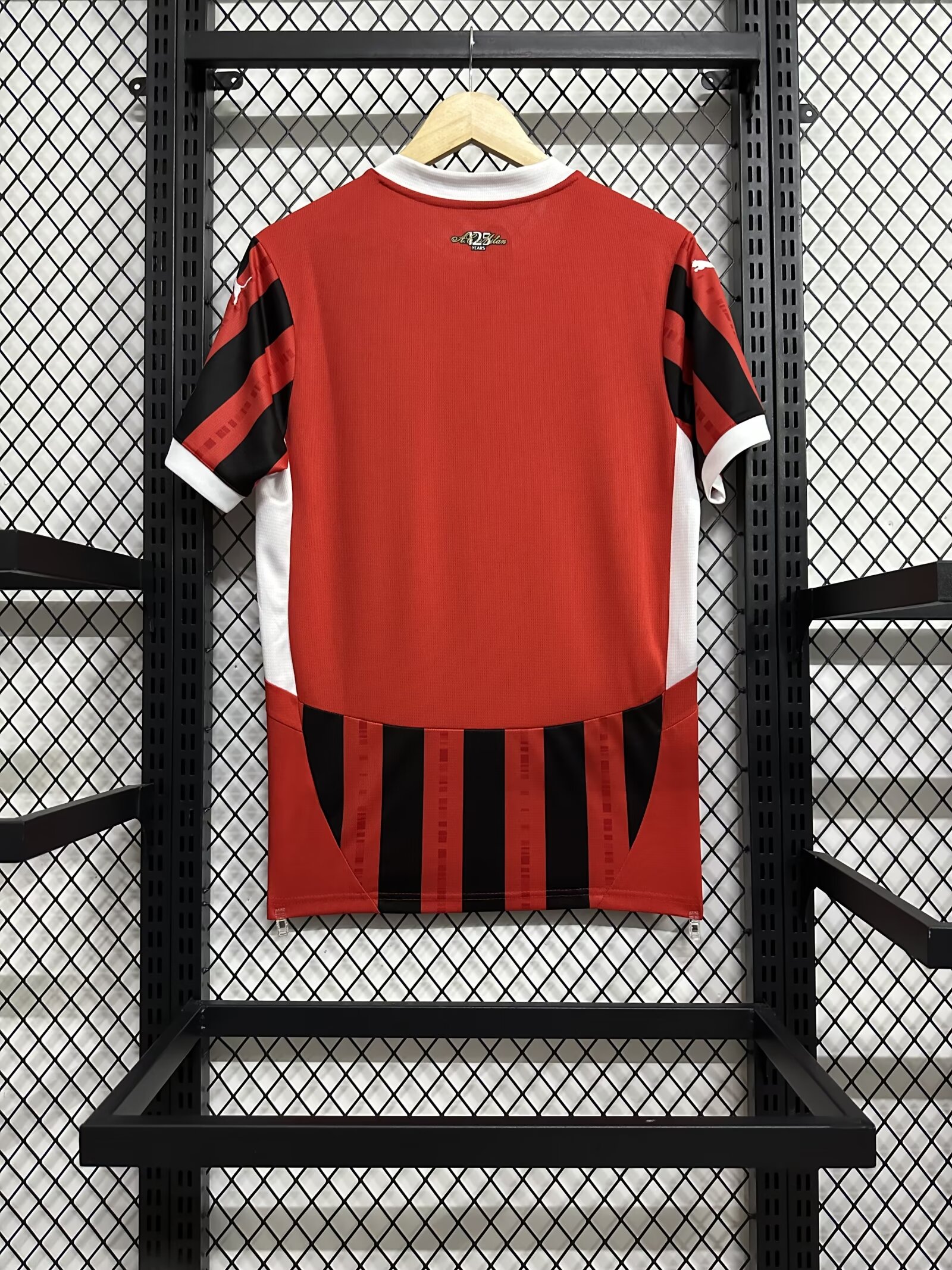 2024/25 AC Milan Home Shirt - Fans Edition