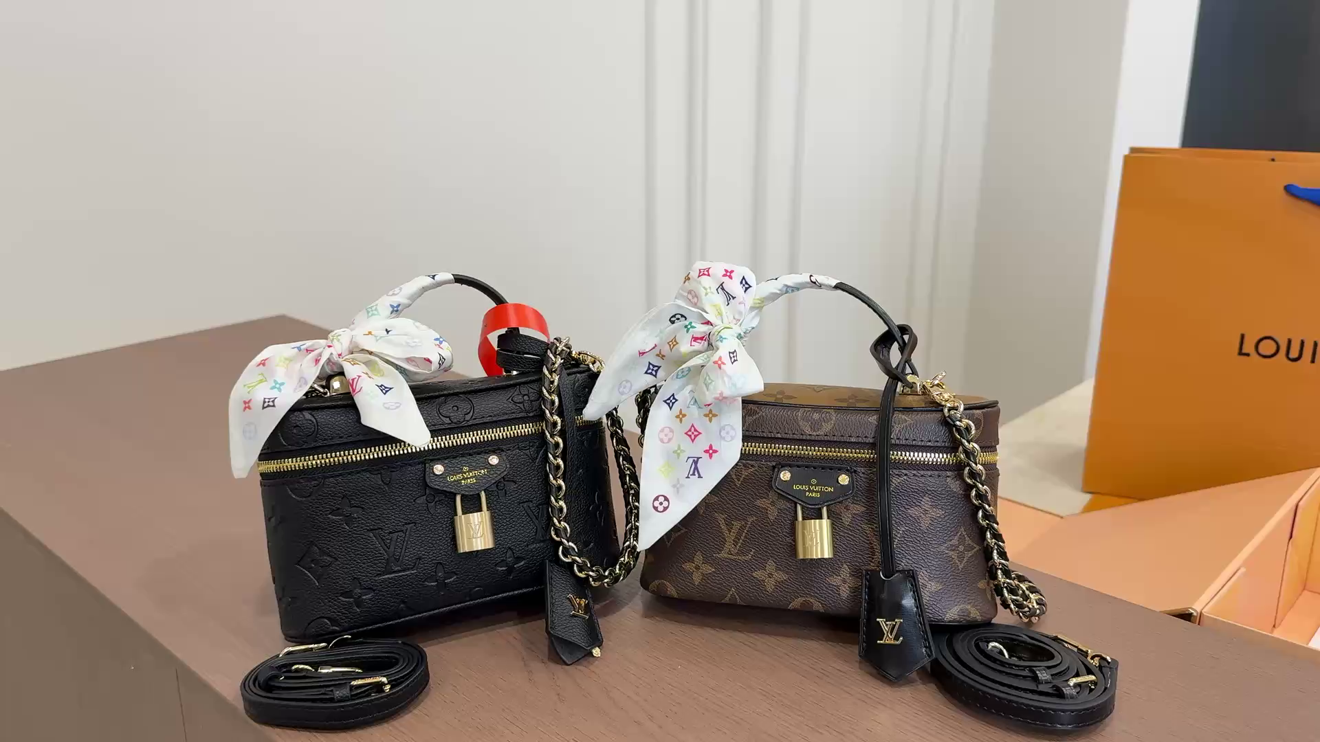 LV Nice BB Vanity Pouch