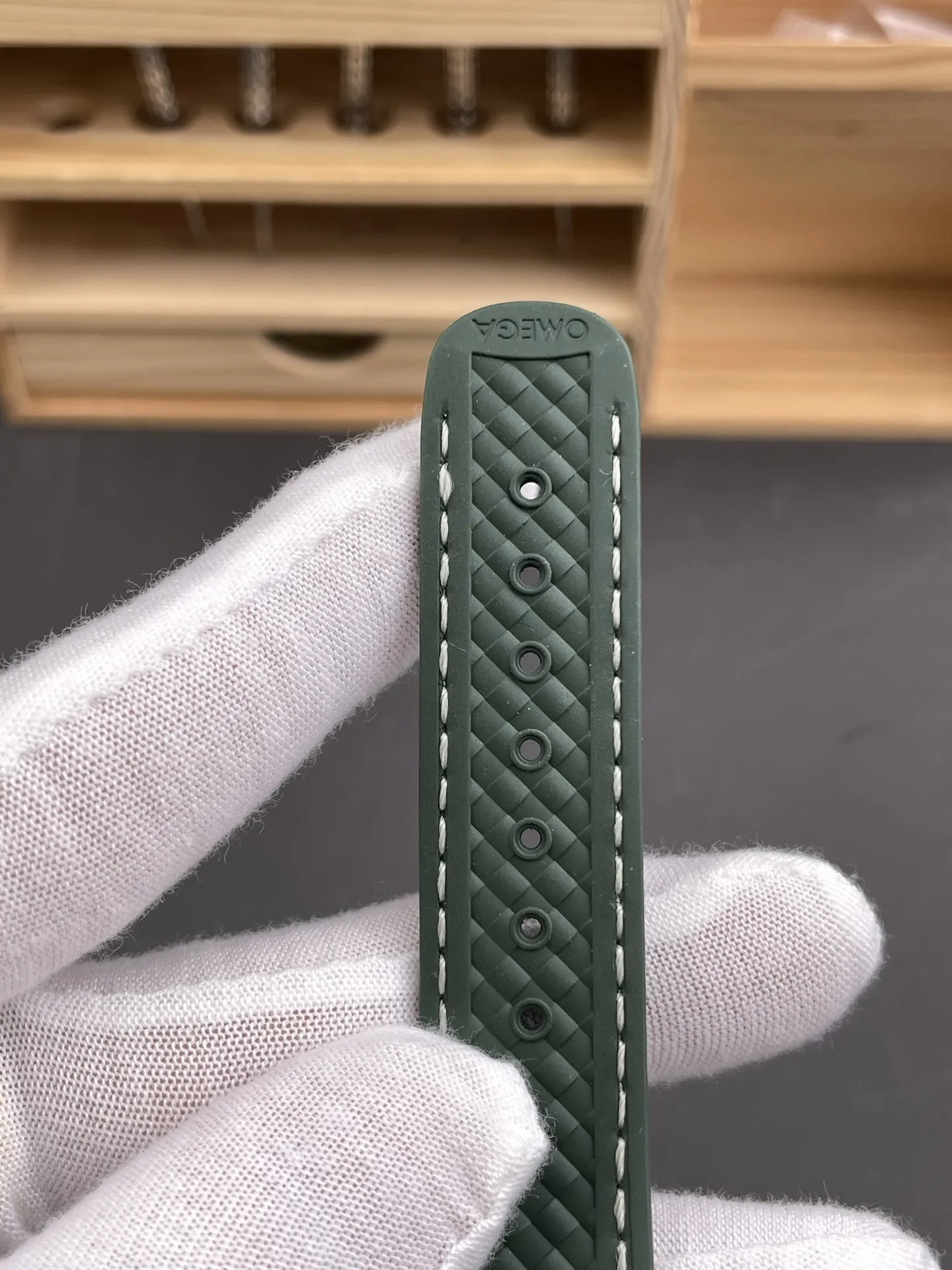 Omega Seamaster Green 43mm
