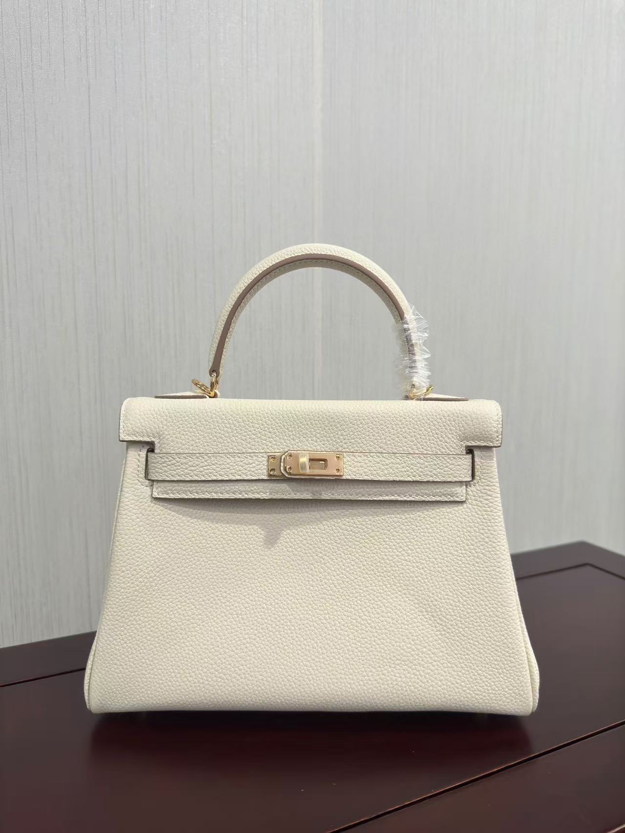 Hermes Kelly 25-28 custom calfskin