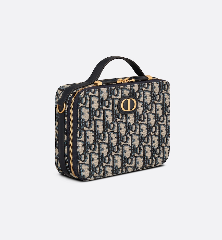 30 Montaigne Box Bag