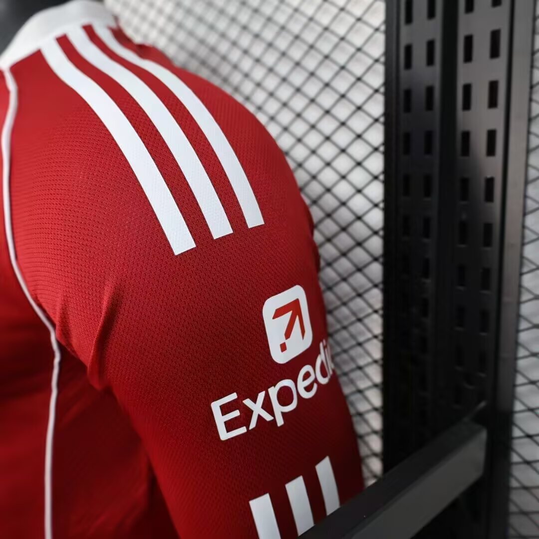 2025-26-Liverpool Home Long Sleeve - Player Edition