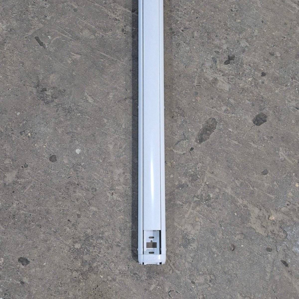 Used Carefree Awning Arm, Idler (Rear), Steep Pitch, White, 59 - Travel'r , R001508WHT
