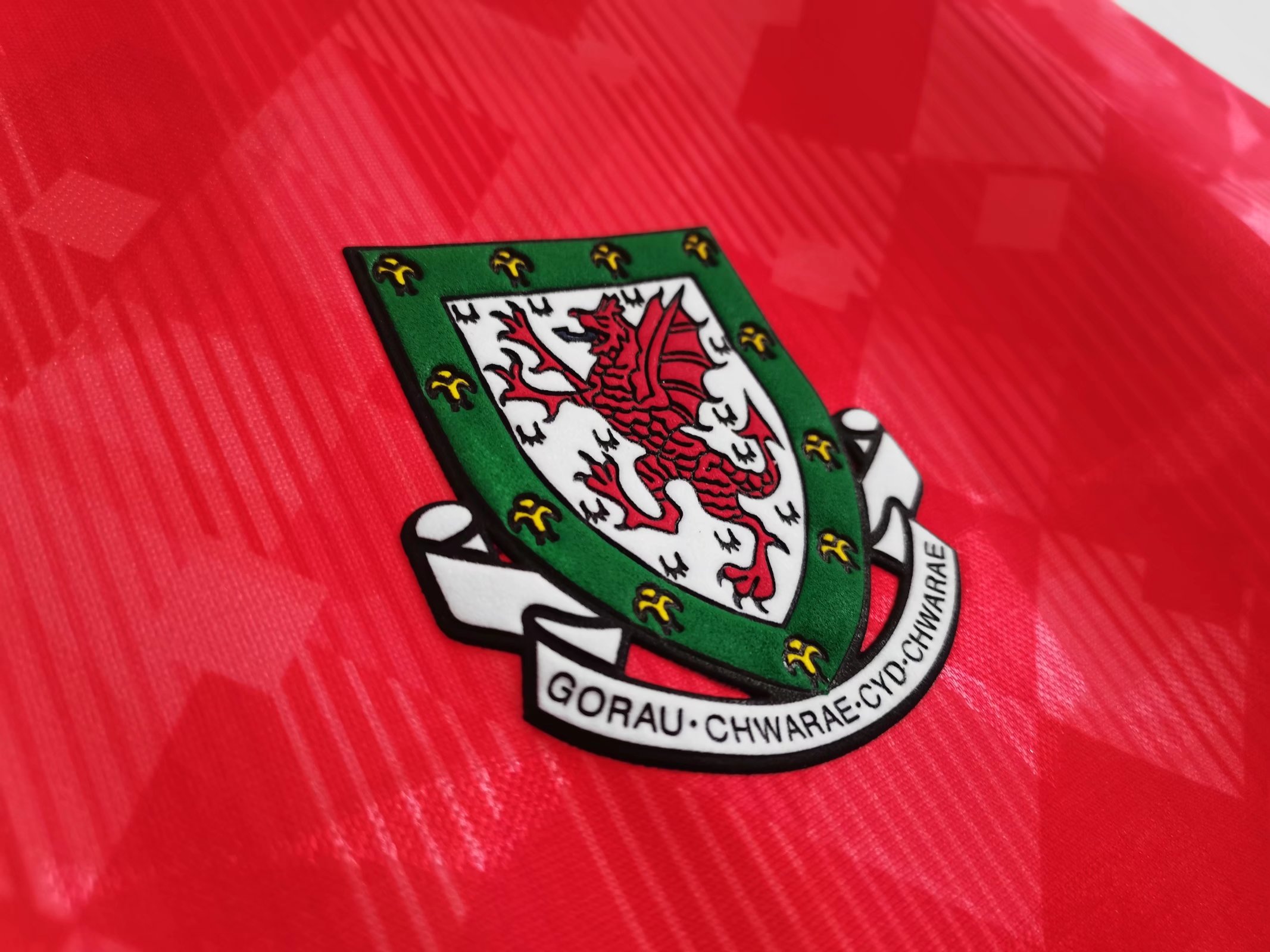1990/92 Wales home retro jersey 1:1 Thai quality - Fans Edition