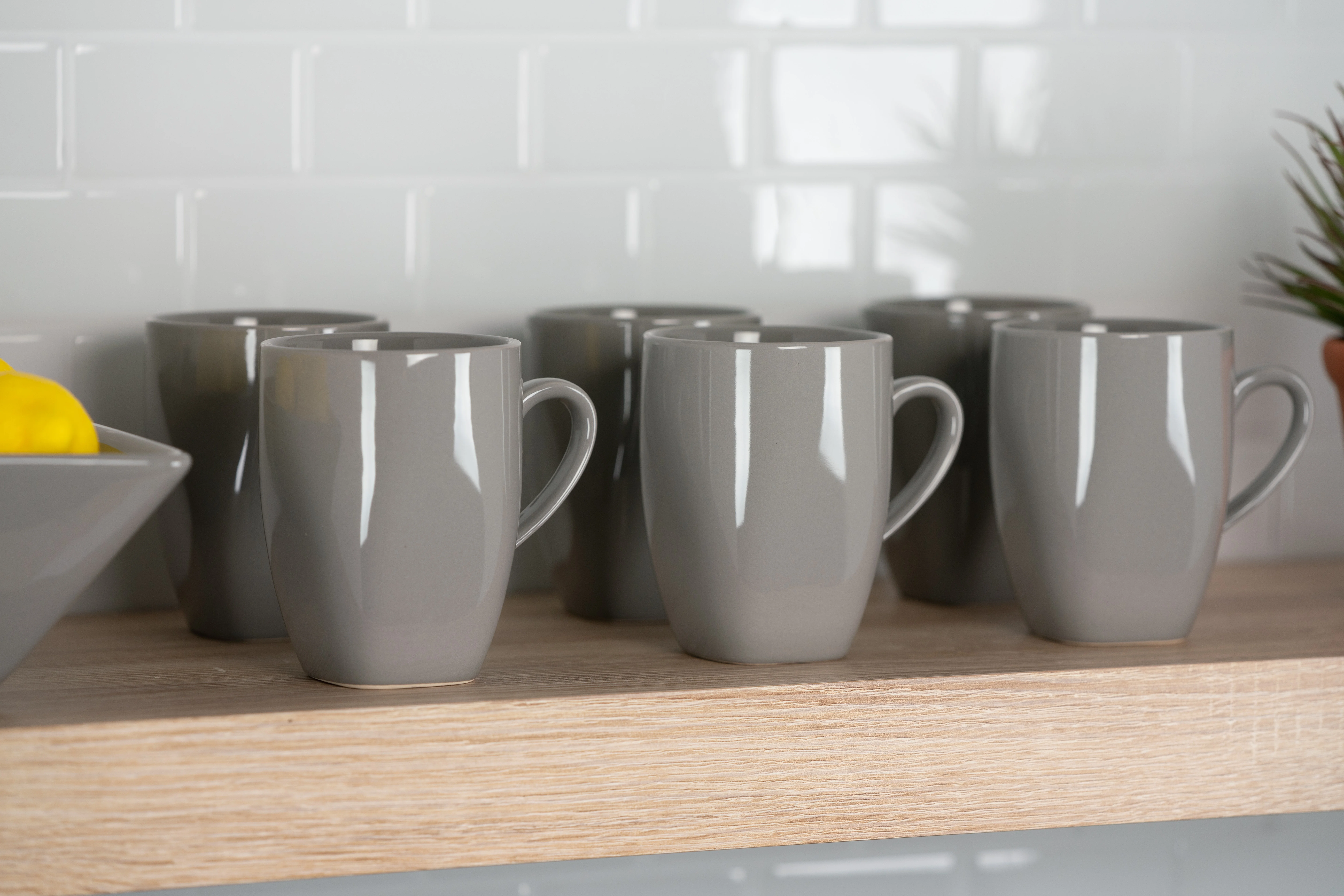 10 Strawberry Street Nova Square 40 Piece Stoneware Dinnerware Set, Gray