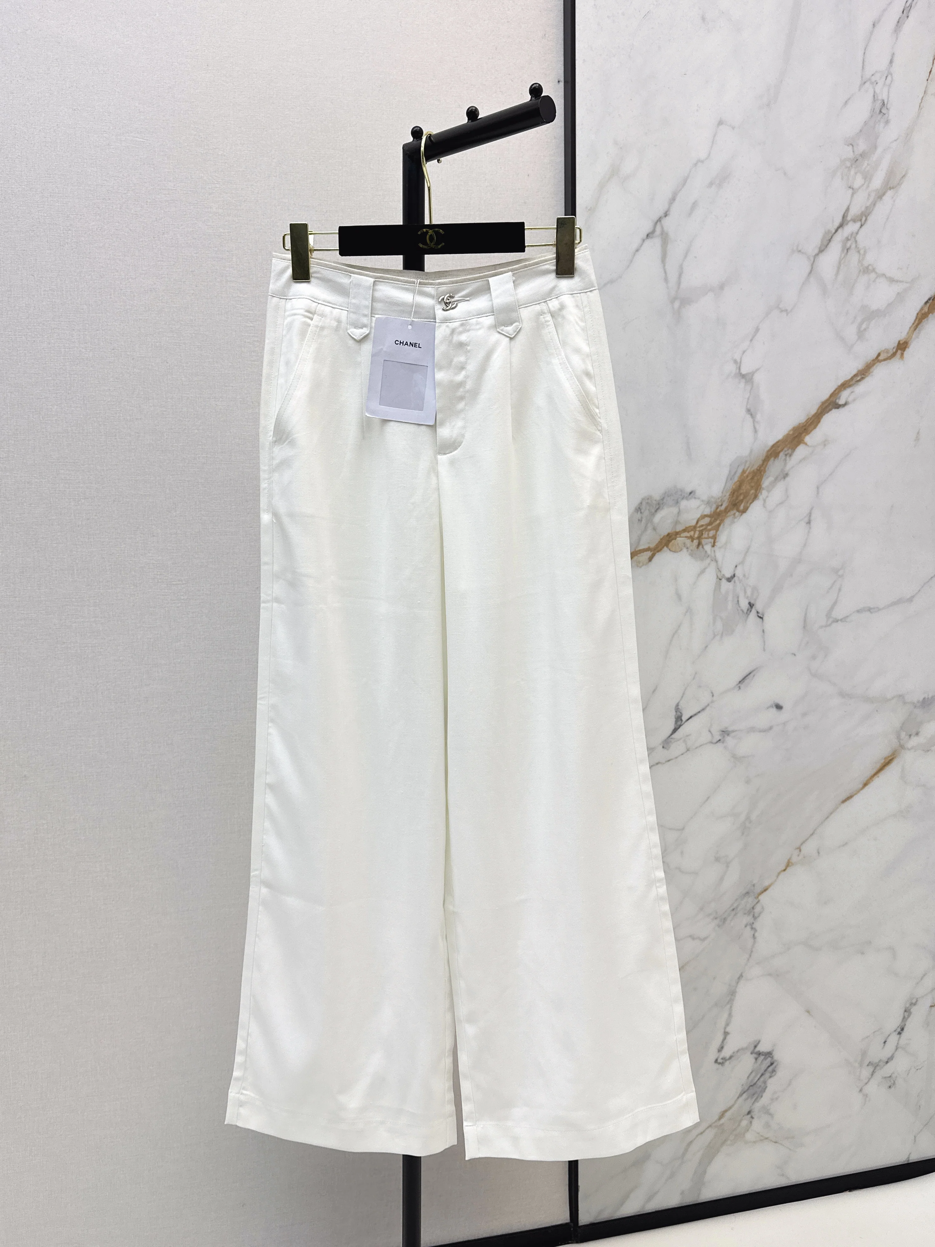 26SS Relaxed-Fit High-Waisted Wide-Leg Trousers