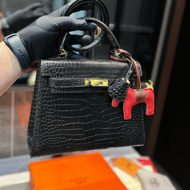 Hermès Kelly Bag Black 9.8 Inches