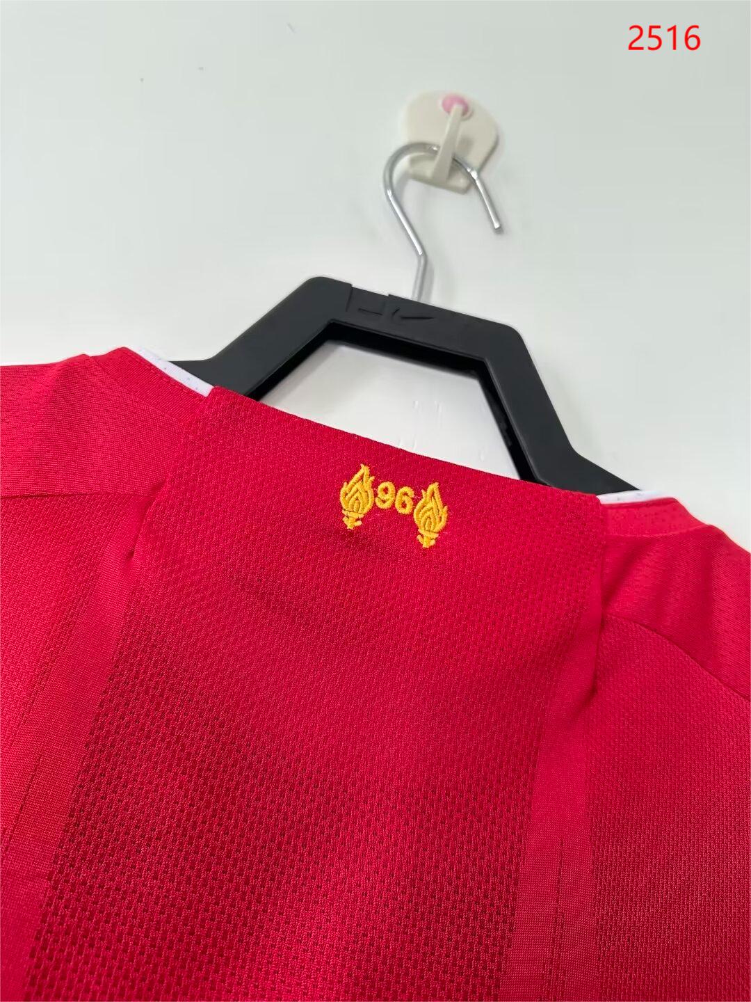 2019/20 Liverpool Home Shirt - Fans Edition