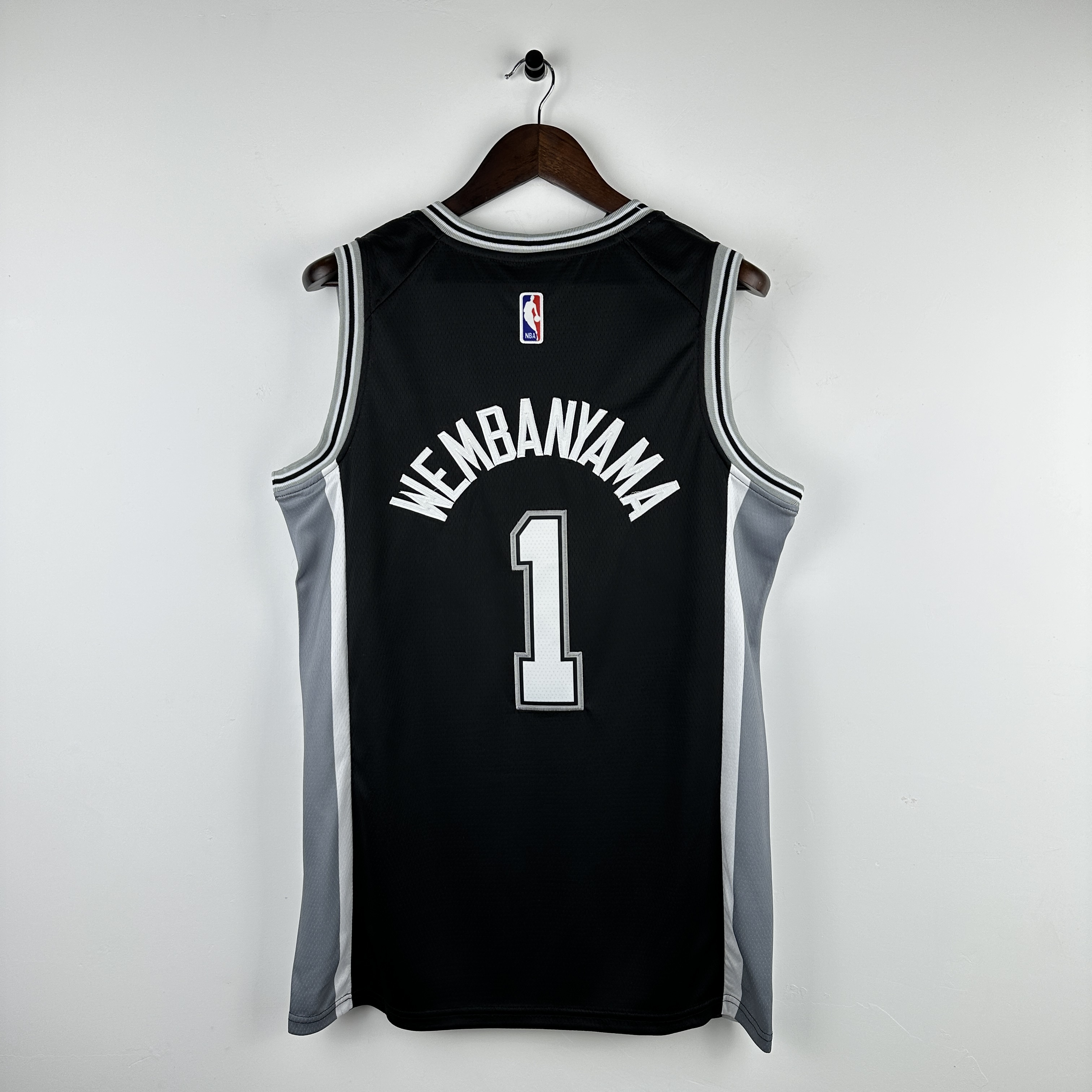 Embroidery Spurs Black No. 1 Wenban Yama