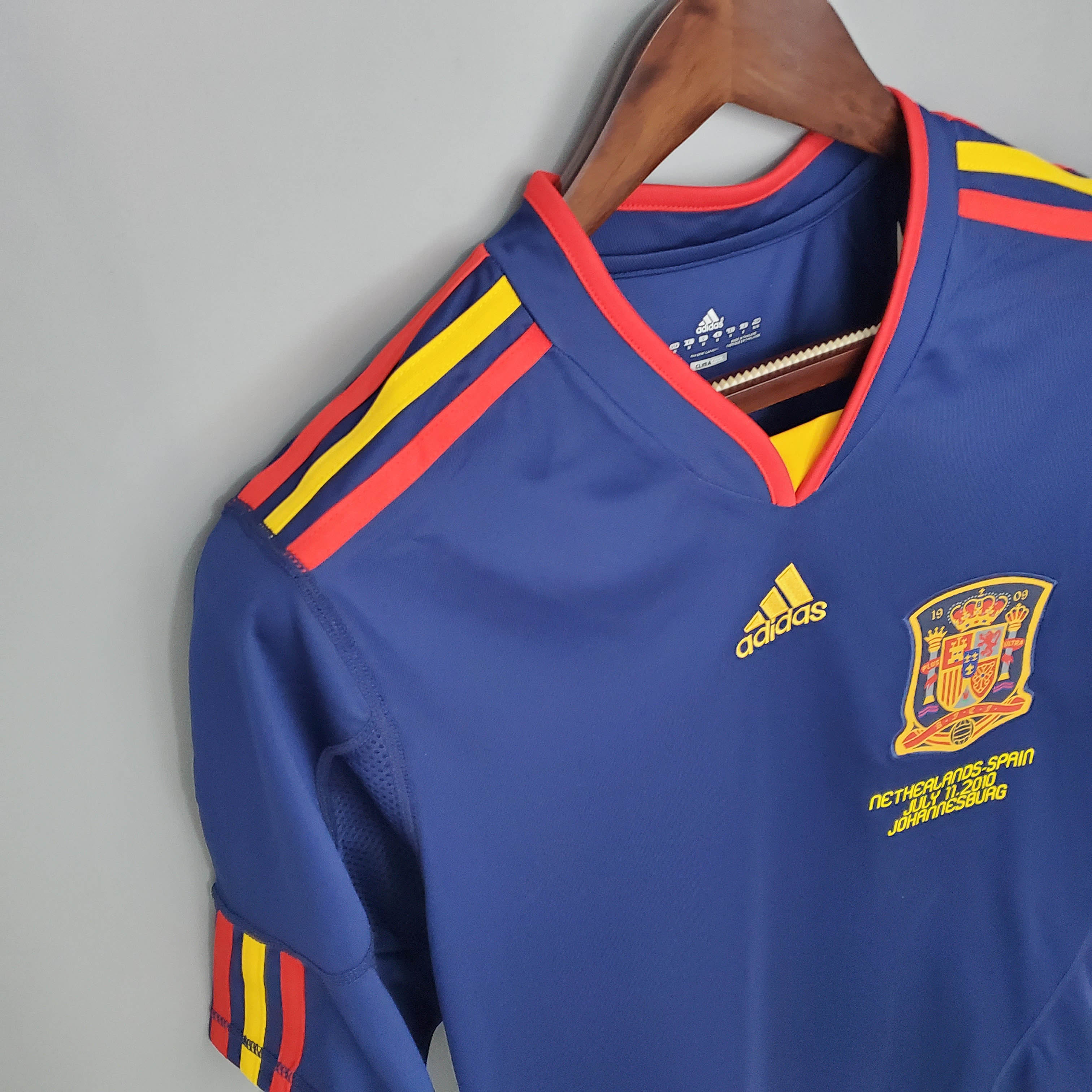 2010 Retro Spain Away Soccer Shirt - Fans Edition