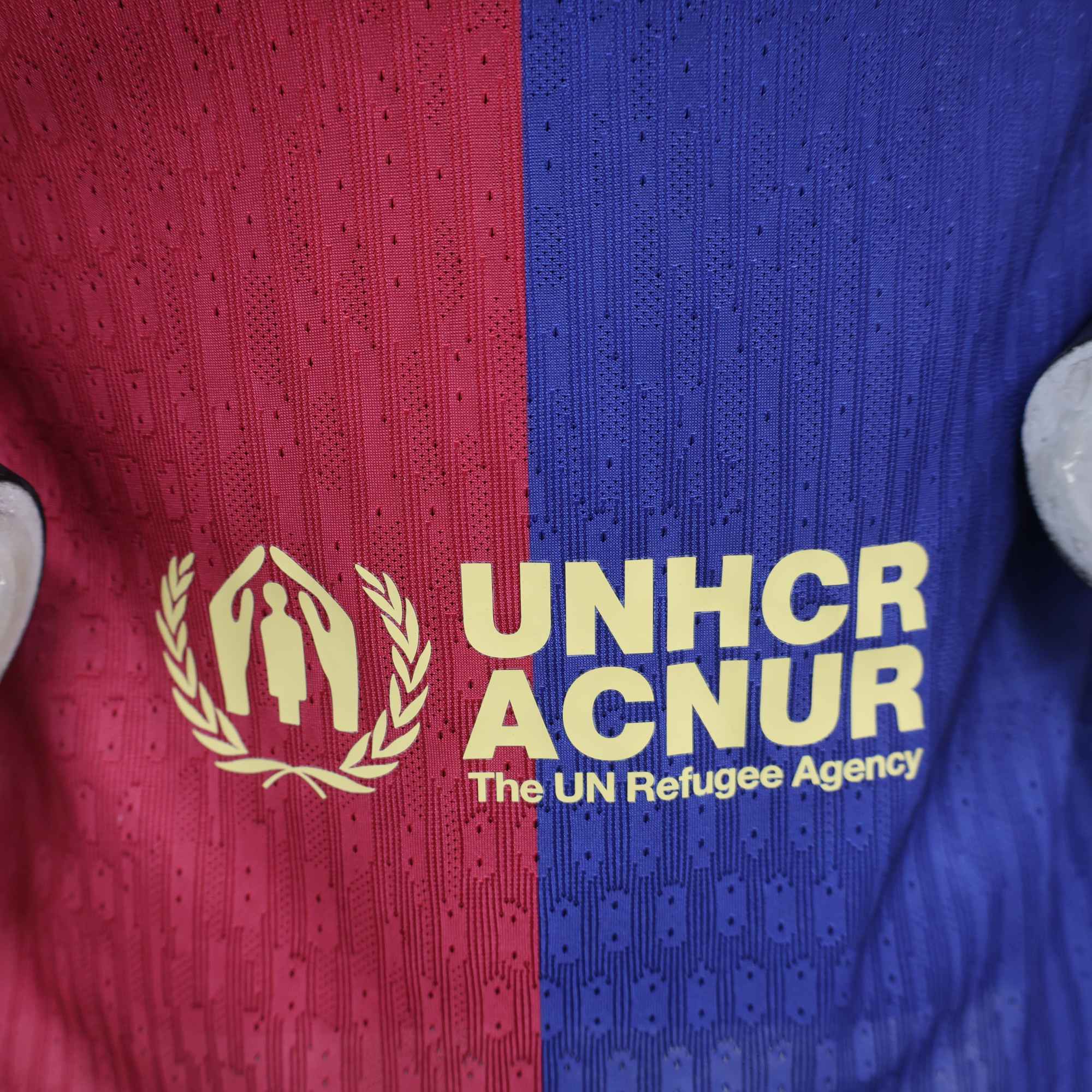 2024/2025  PlayerVersion Barcelona Cool Play Football Shirt 1:1 Thai Qualiy