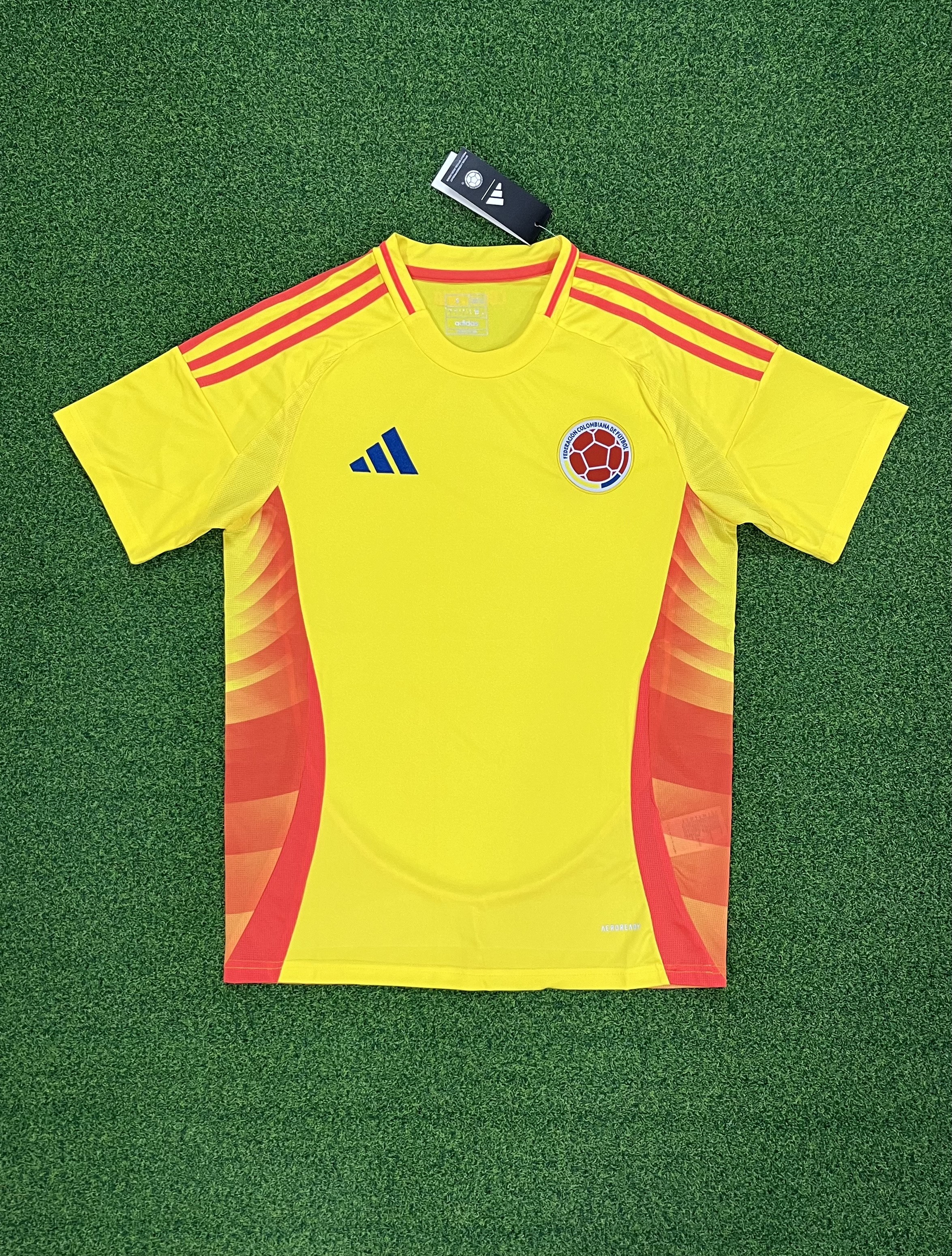 2425 Colombia home  jersey...Player embroidery version